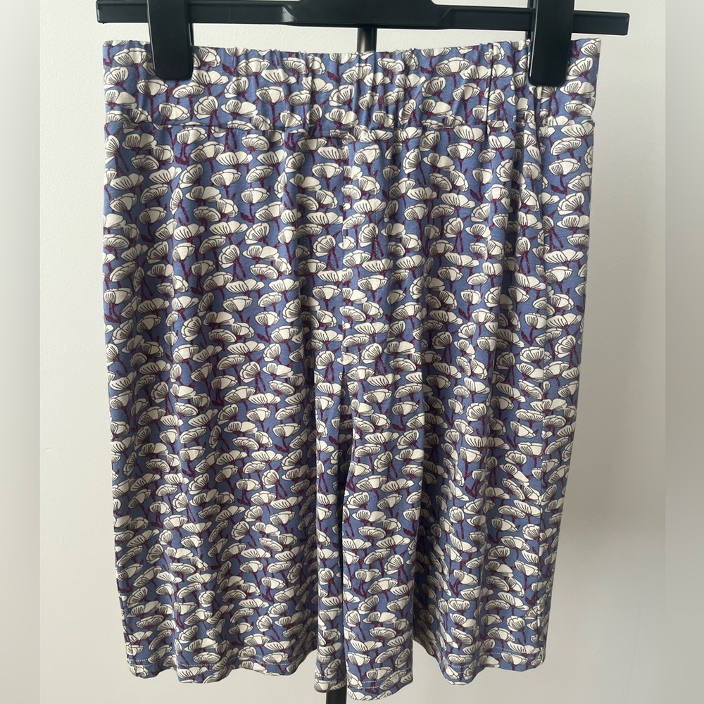 2/$15 Container Blue Floral Skirt US S